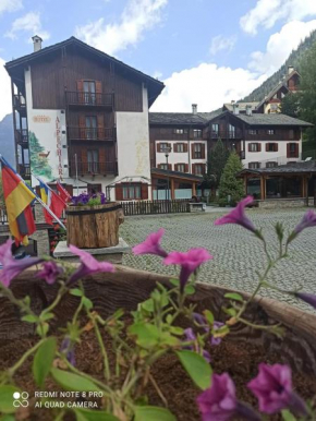 Гостиница Hotel Alpechiara  Пре-Сен-Дидье